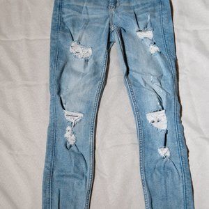 Old Navy Extra High Rise Rockstar Super Skinny Jeans